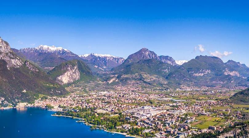 La nostra sede si trova in Trentino, zona Alto Garda